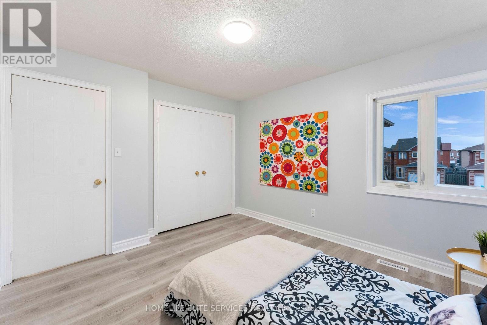 5 LENTHALL AVENUE - 29