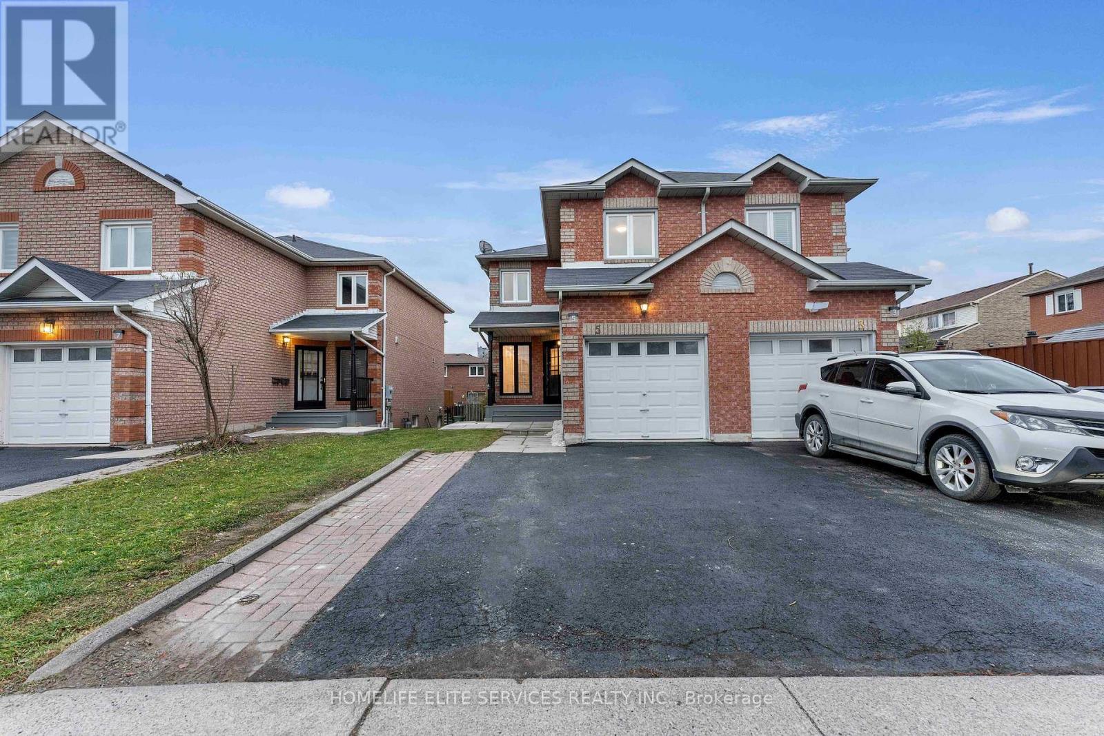 5 LENTHALL AVENUE - 3
