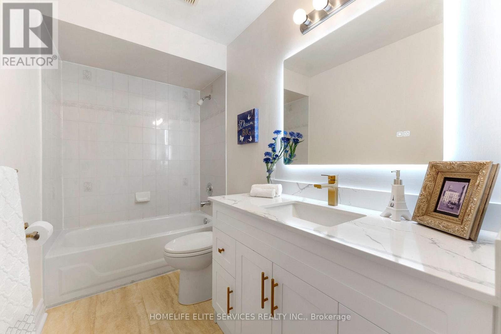 5 LENTHALL AVENUE - 33