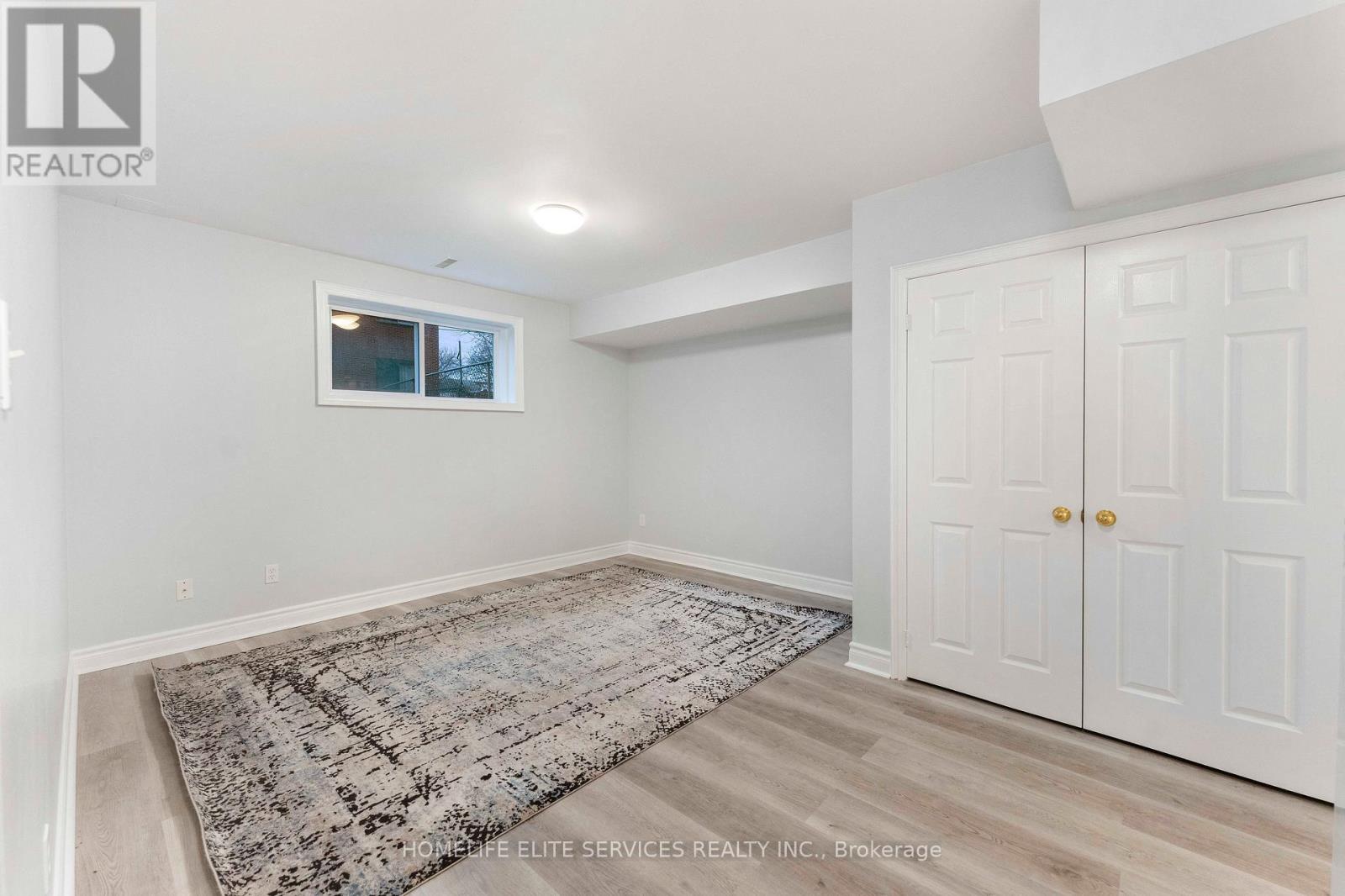 5 LENTHALL AVENUE - 37