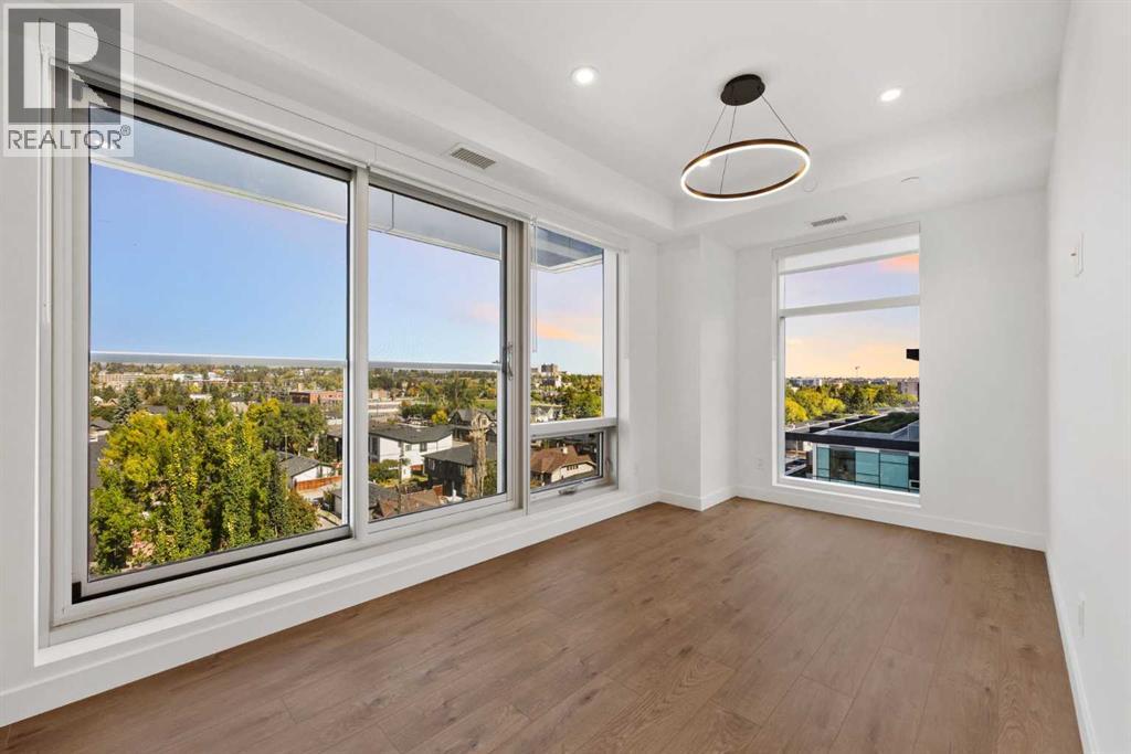 Single Family House for Sale in   A Street NW West Hillhurst Calgary 