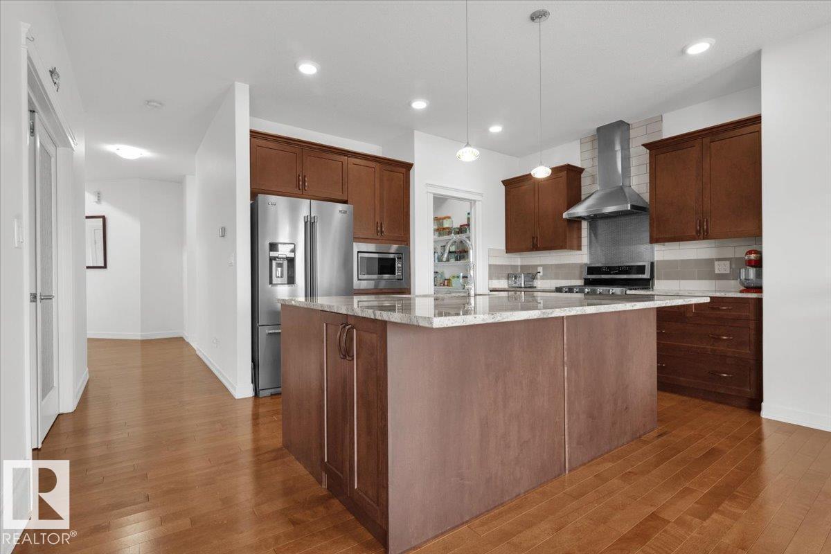 620 42 ST SW, Edmonton