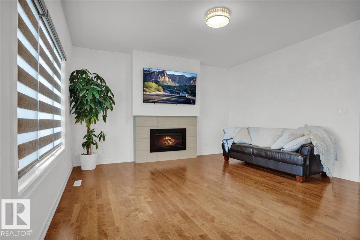 620 42 ST SW, Edmonton