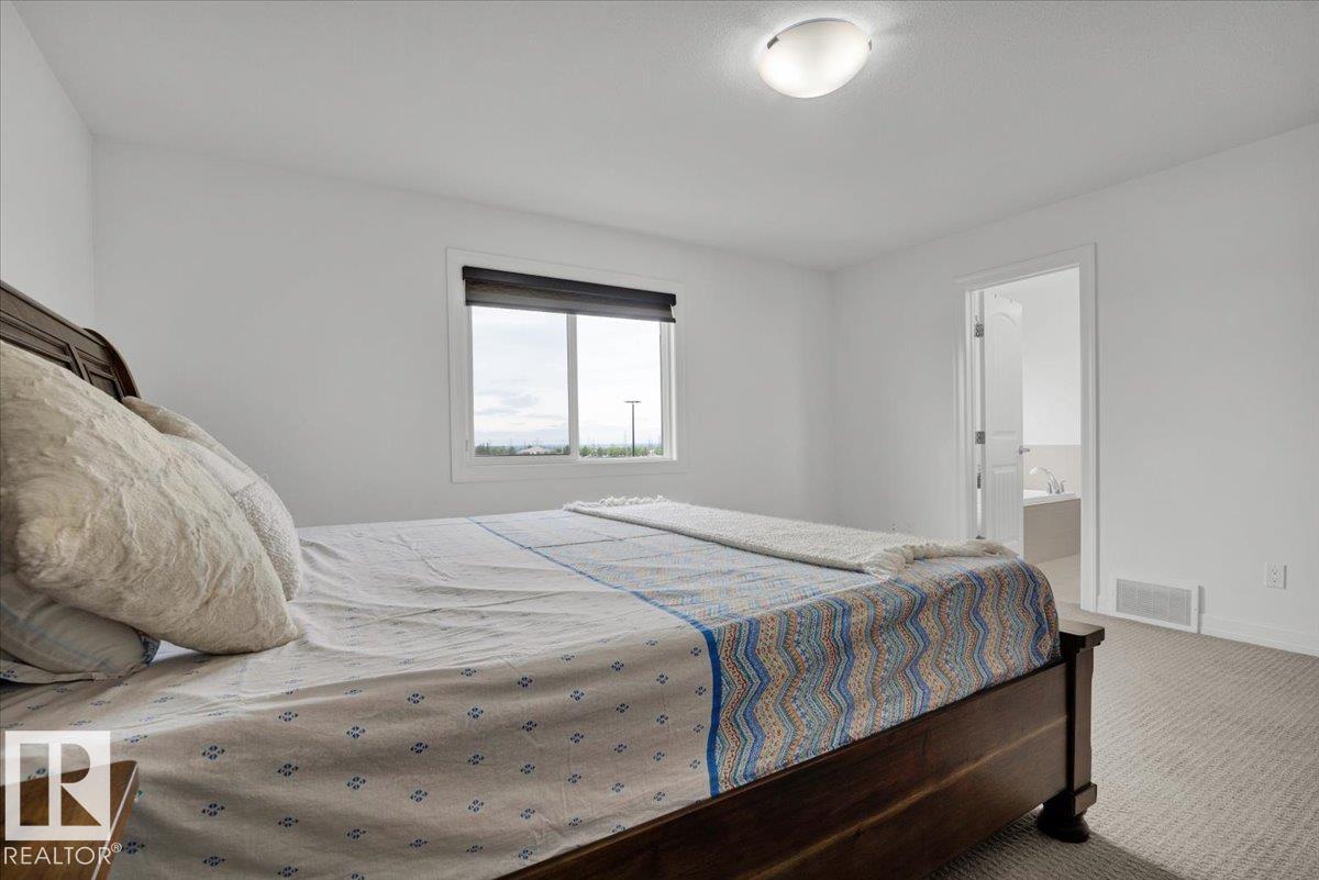 620 42 ST SW, Edmonton