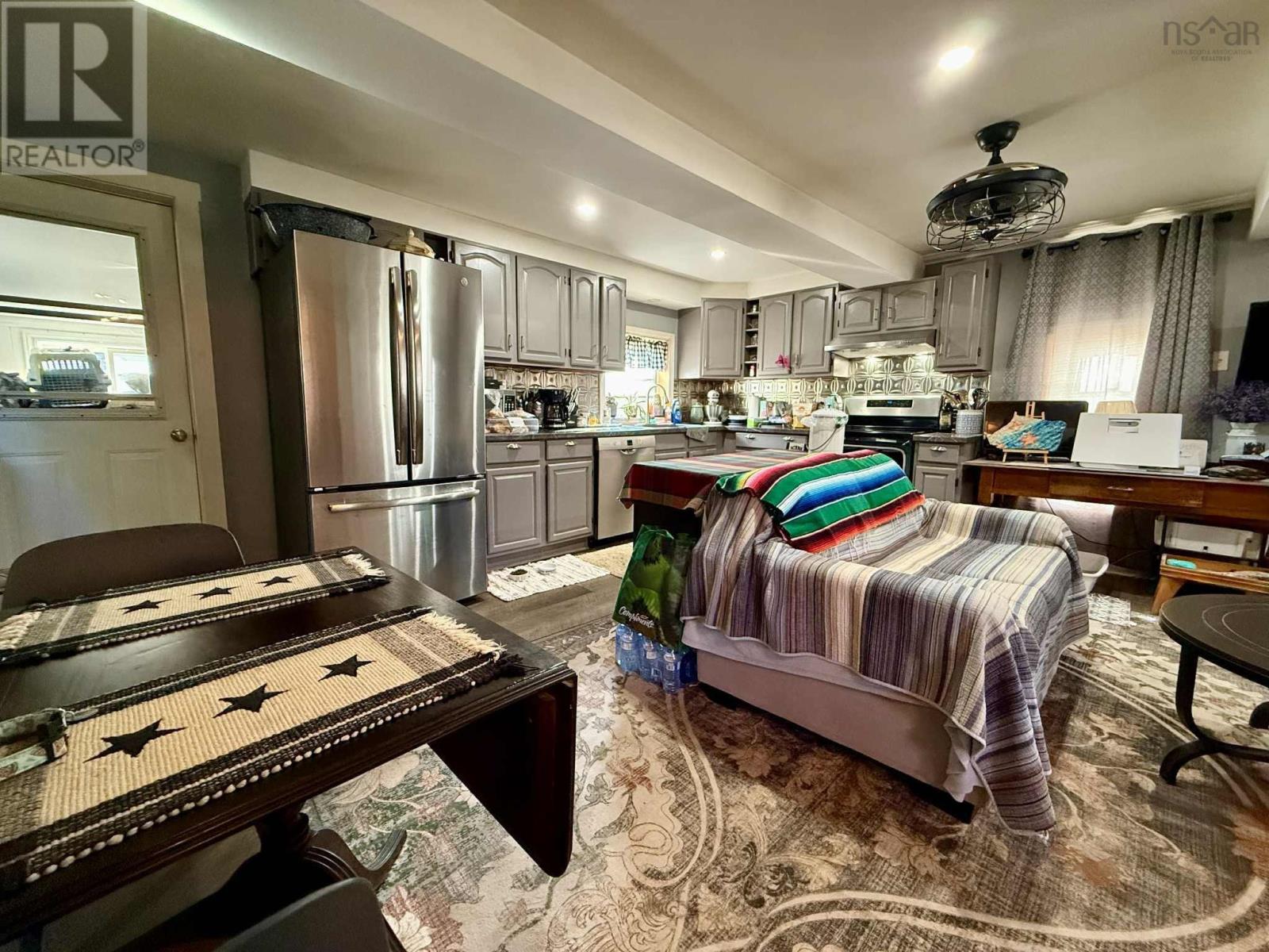 Property 15 of 25 of 280 Two Island Road