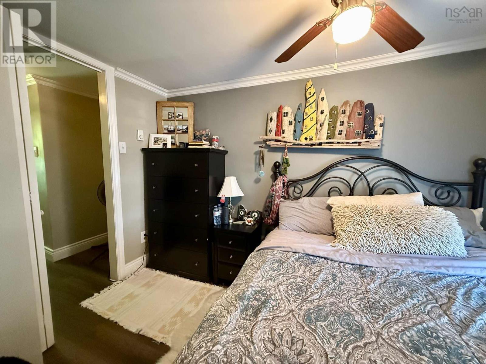 Property 19 of 25 of 280 Two Island Road