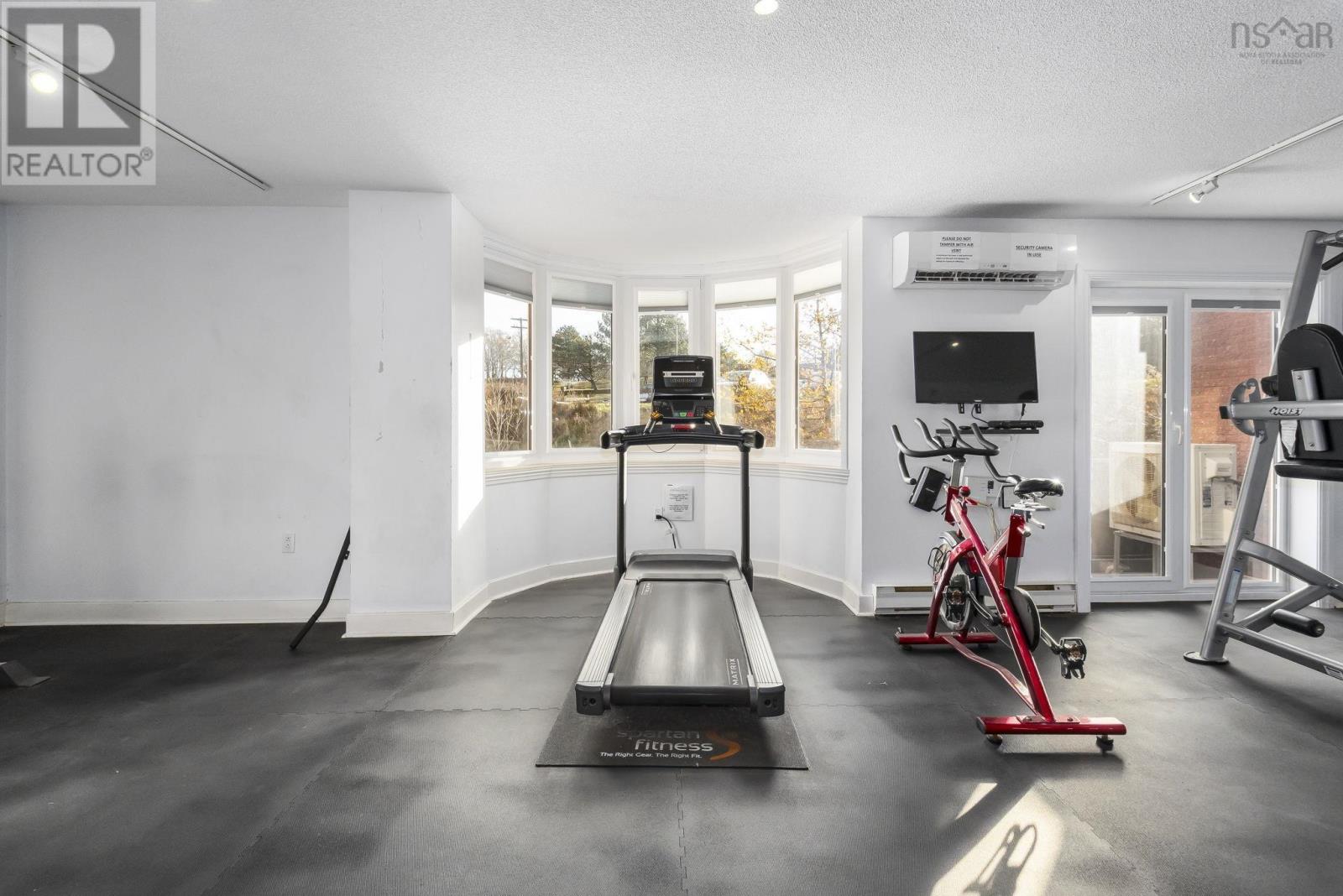 Property 35 of 49 of 324 45 Vimy Ave.