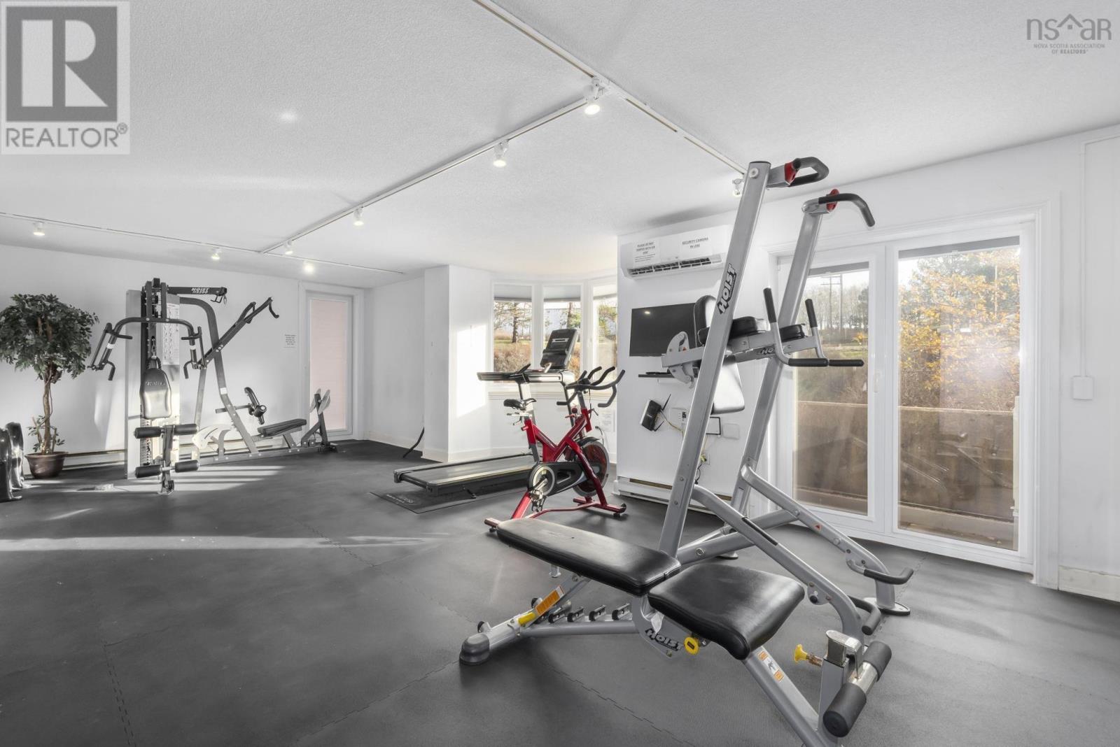 Property 36 of 49 of 324 45 Vimy Ave.