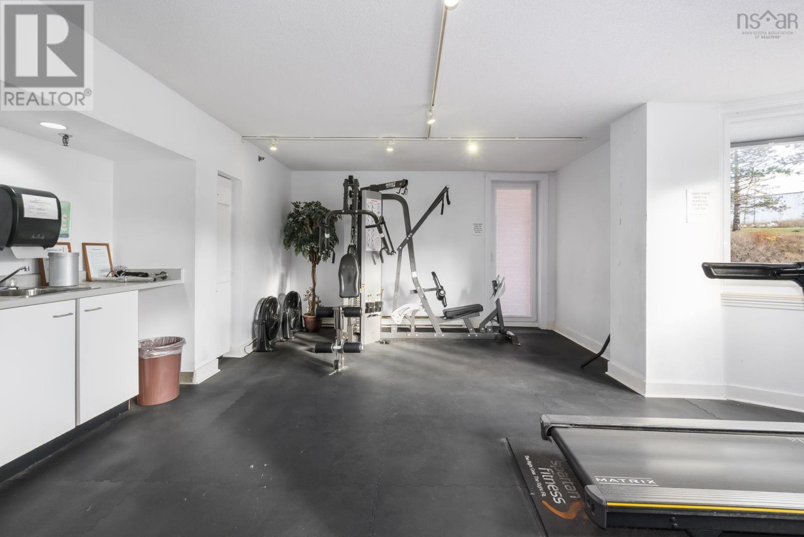 Property 37 of 49 of 324 45 Vimy Ave.