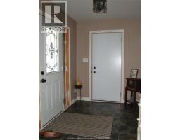 Kitchen/Dining room - 7914 Haggerty Road, Dawn Euphemia, ON N0P1C0 Photo 9
