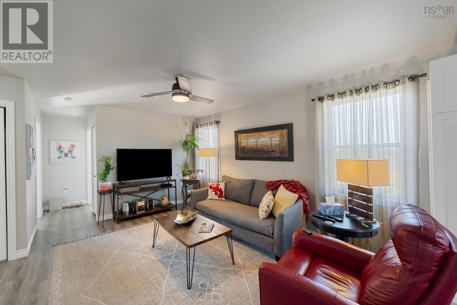 Property 31 of 50 of 223-225 Forest Street