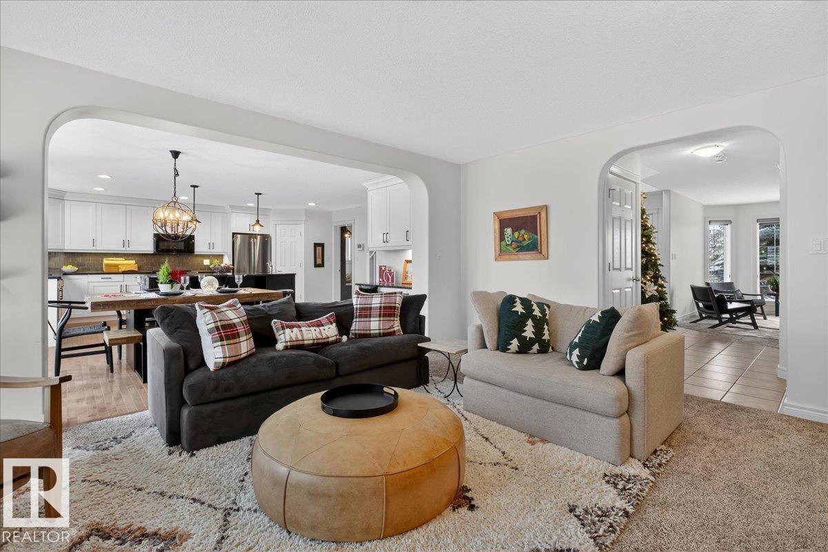 82 Highland Close, Sherwood Park