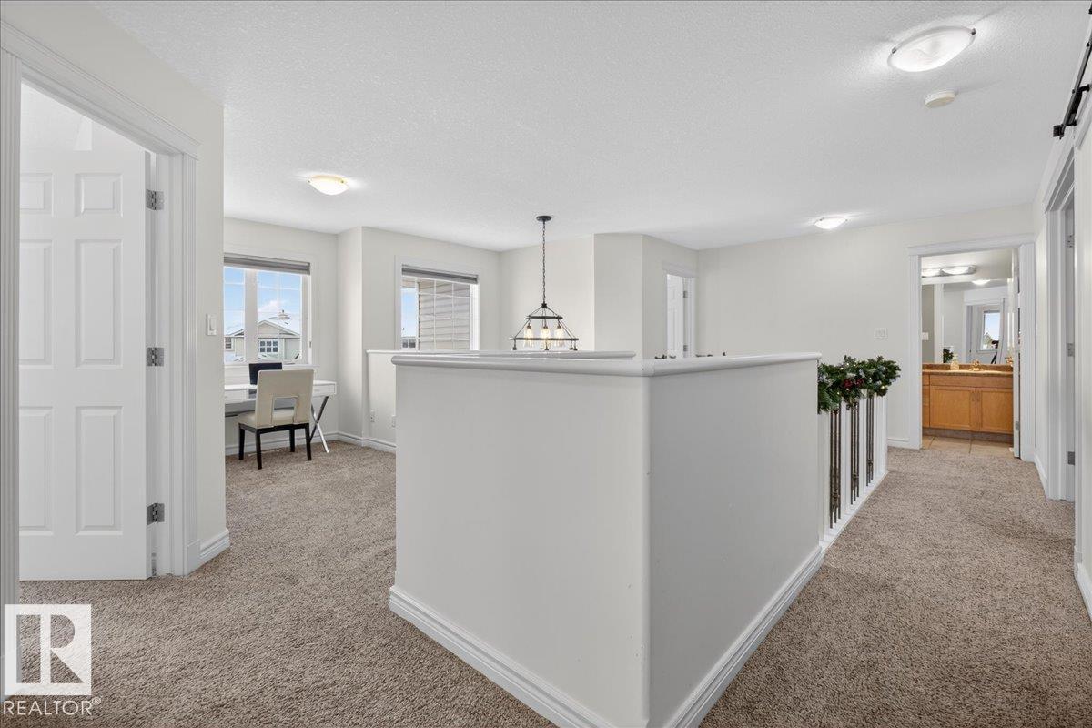 82 Highland Close, Sherwood Park