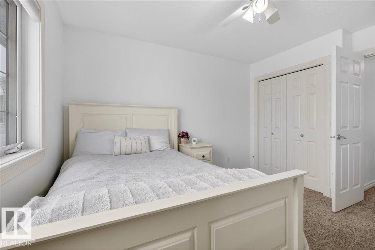 82 Highland Close, Sherwood Park