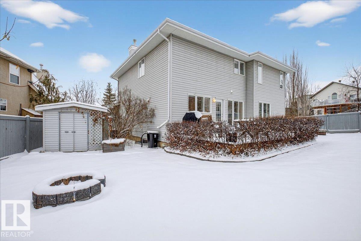 82 Highland Close, Sherwood Park