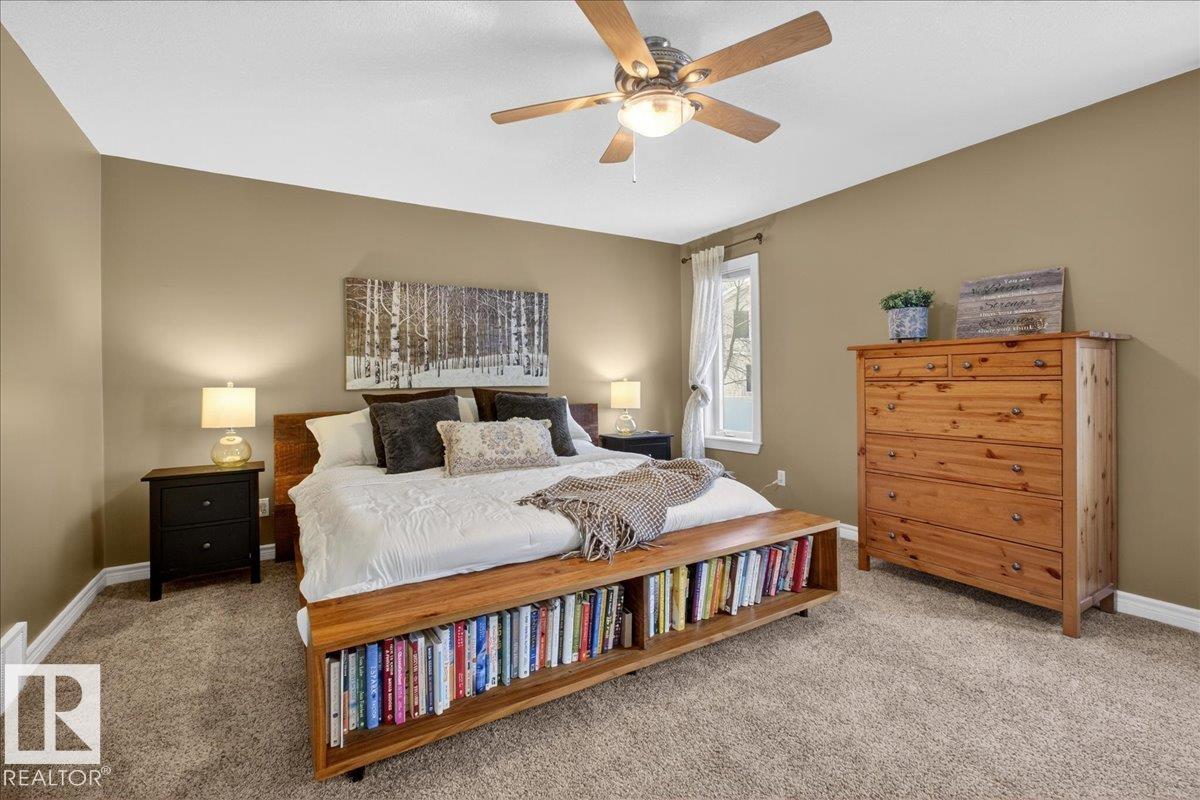 82 Highland Close, Sherwood Park