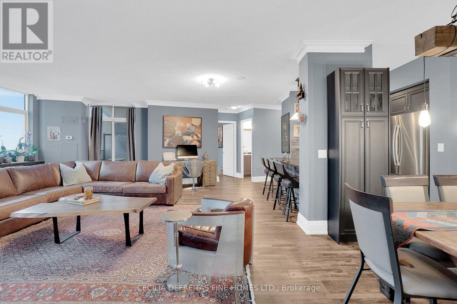 #1616 9225 JANE STREET - 12