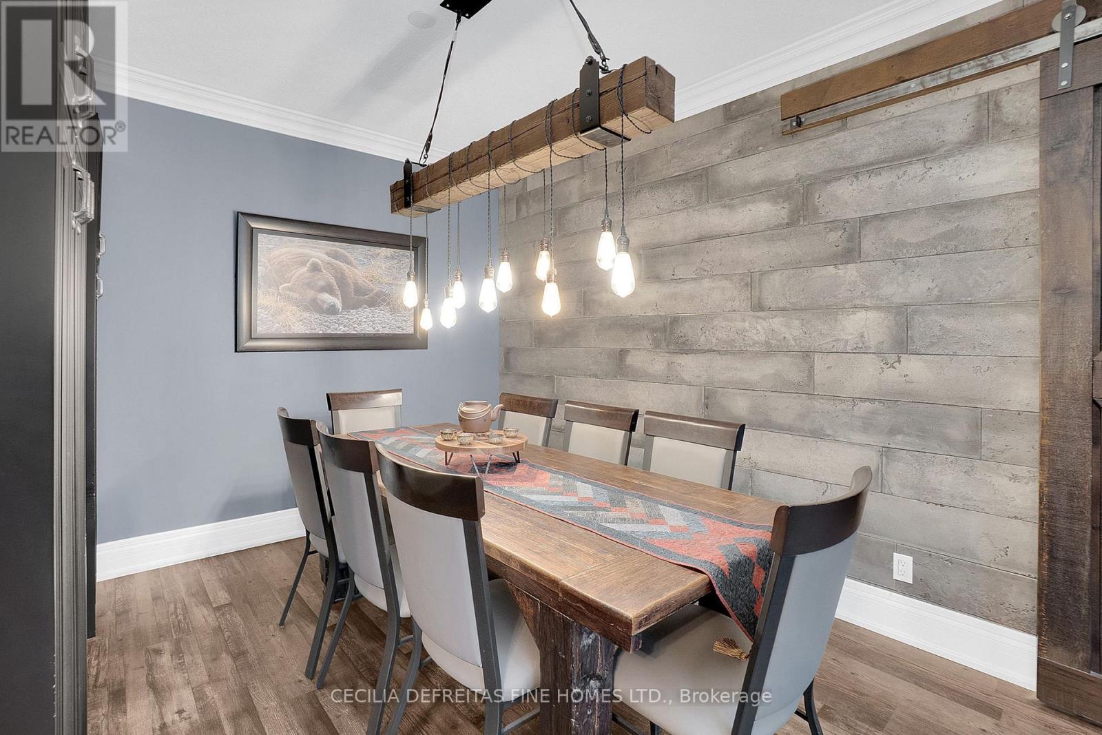 #1616 9225 JANE STREET - 18