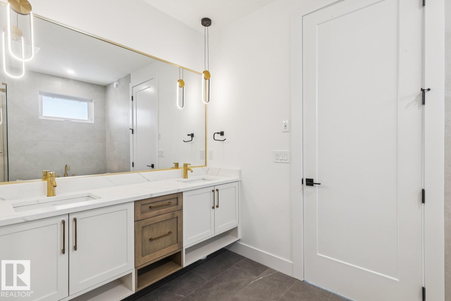 #143 25122 STURGEON RD, Rural Sturgeon County