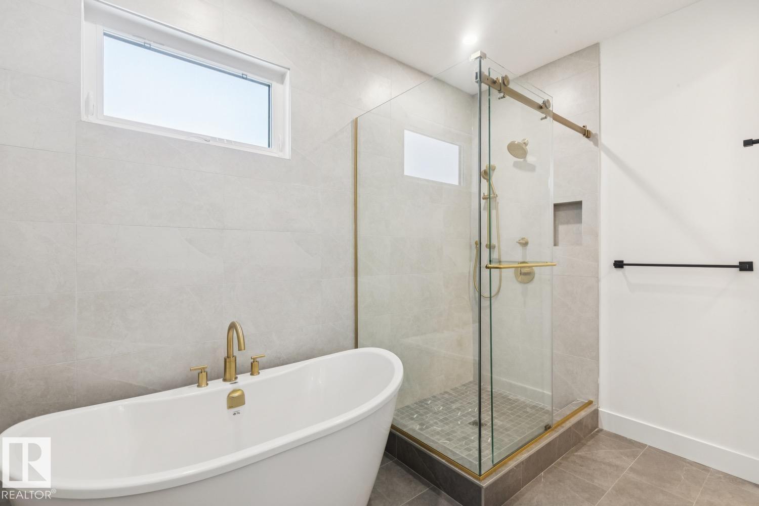 #143 25122 STURGEON RD, Rural Sturgeon County