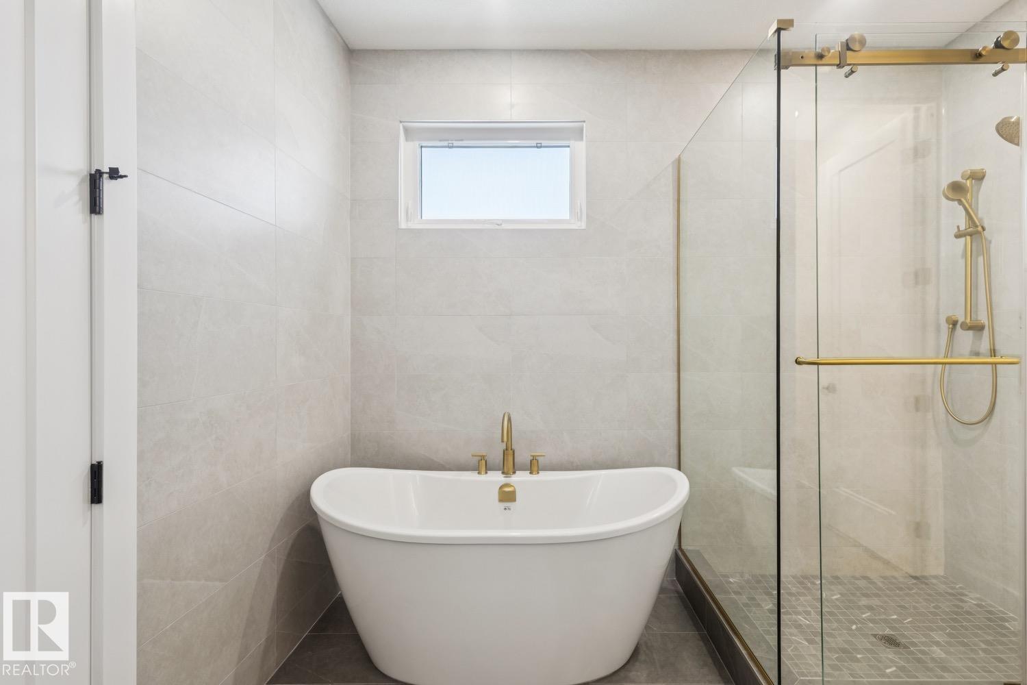 #143 25122 STURGEON RD, Rural Sturgeon County