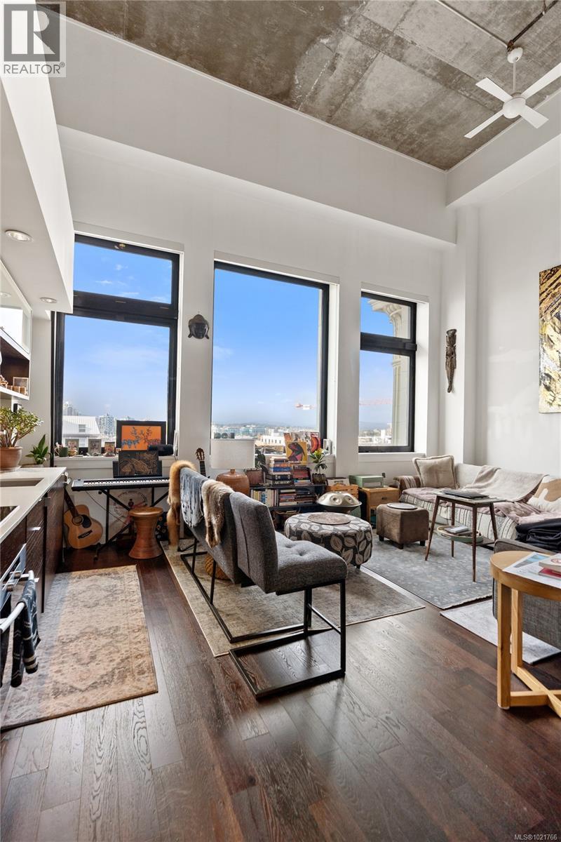 416 770 Fisgard Street, Victoria