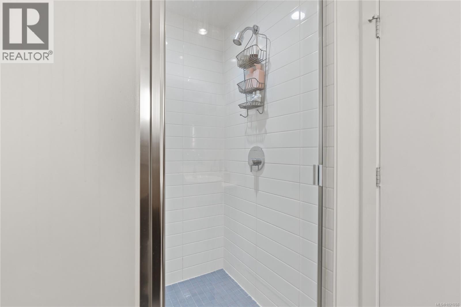 416 770 Fisgard Street, Victoria