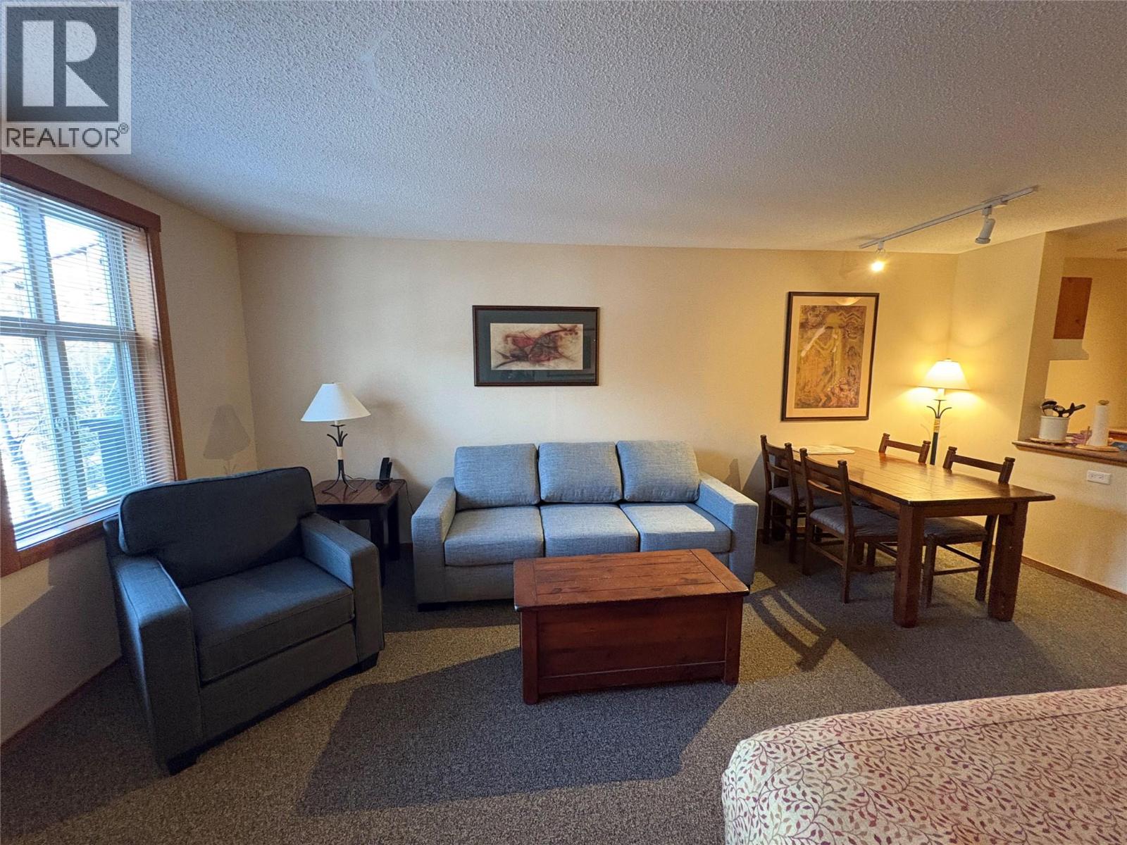 #210 2050 Summit Drive - 4