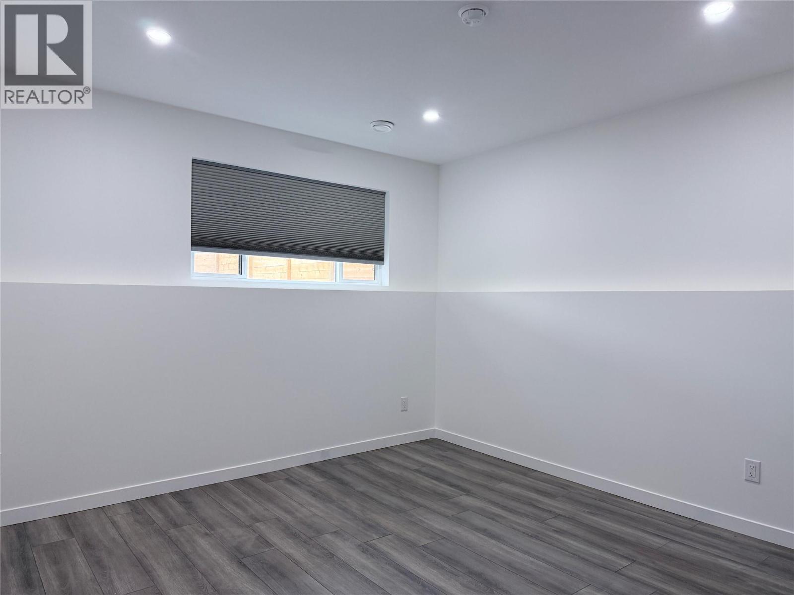 8779 MOUNTAIN VIEW Street, Canal Flats