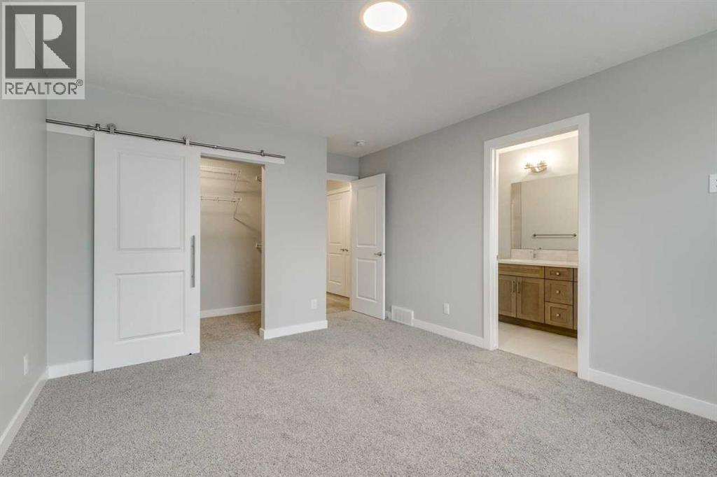 Single Family House for Sale in  Silverton Glen Way SW Silverado Calgary 