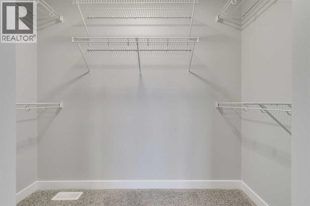 Single Family House for Sale in  Silverton Glen Way SW Silverado Calgary 