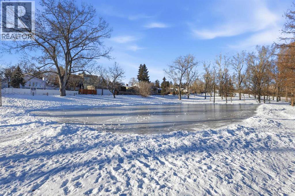 Single Family House Bungalow for Sale in  Hamilton Street NW St Andrews Heights Calgary 