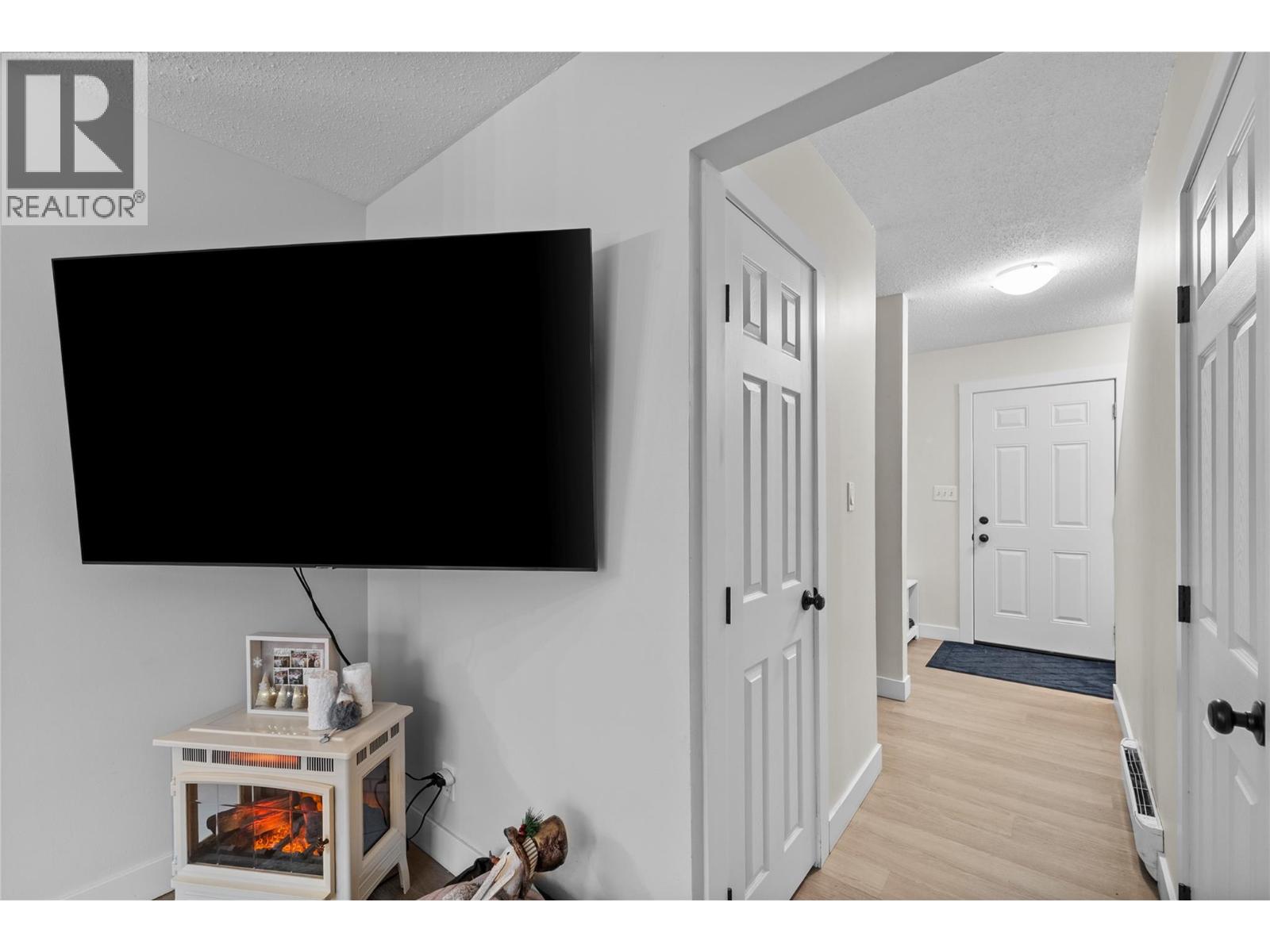 700 Collingwood Drive Unit# 24, Kamloops