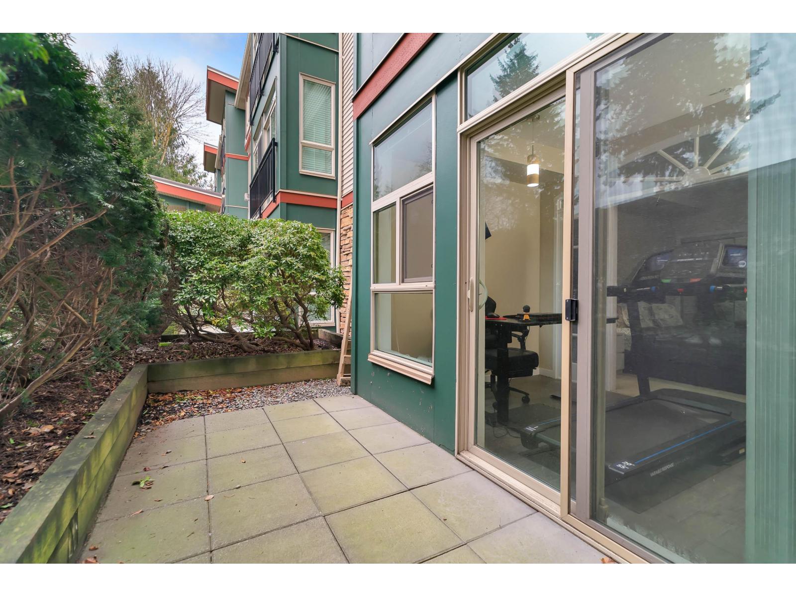 114 33485 SOUTH FRASER WAY, Abbotsford