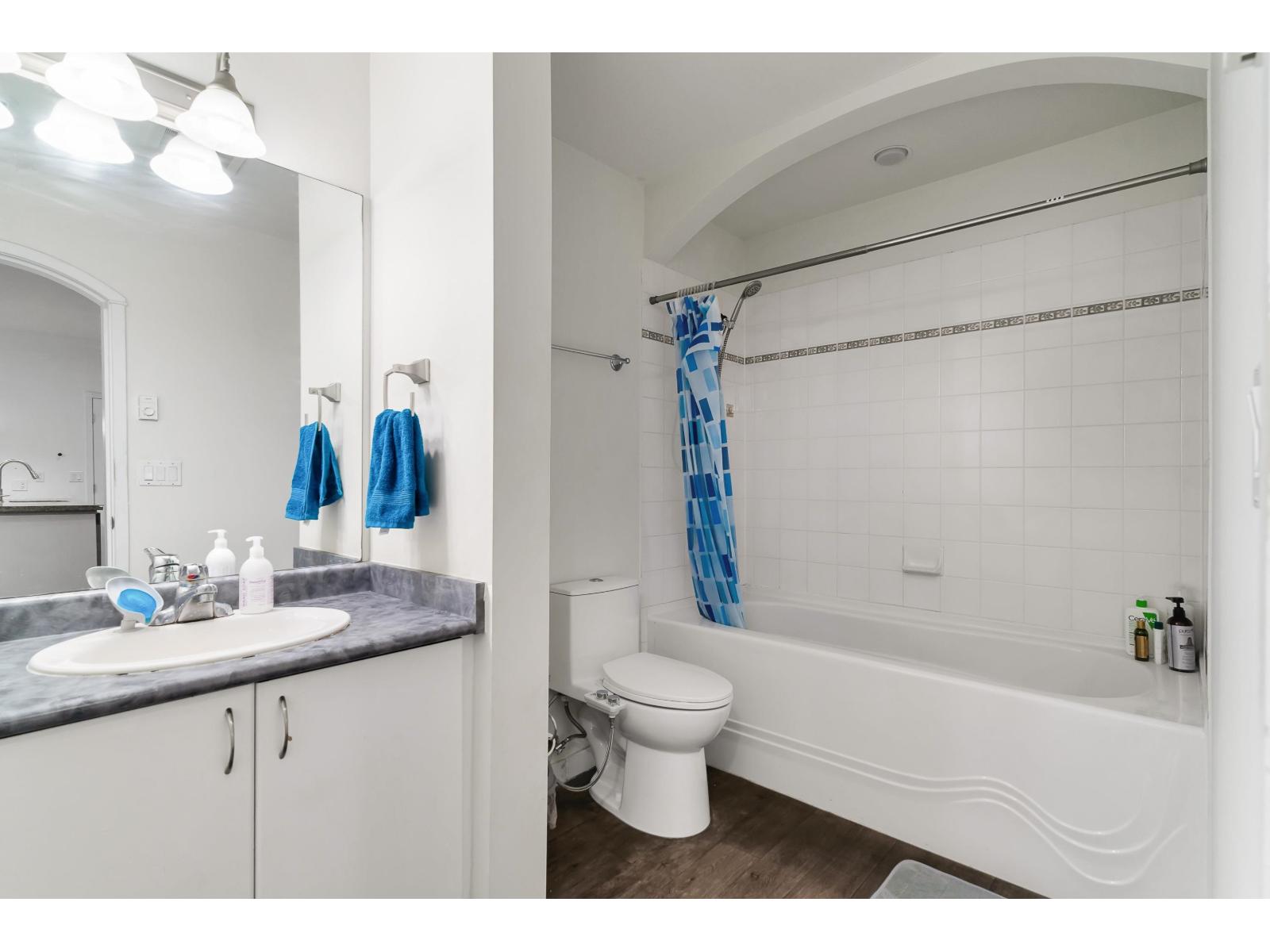 114 33485 SOUTH FRASER WAY, Abbotsford