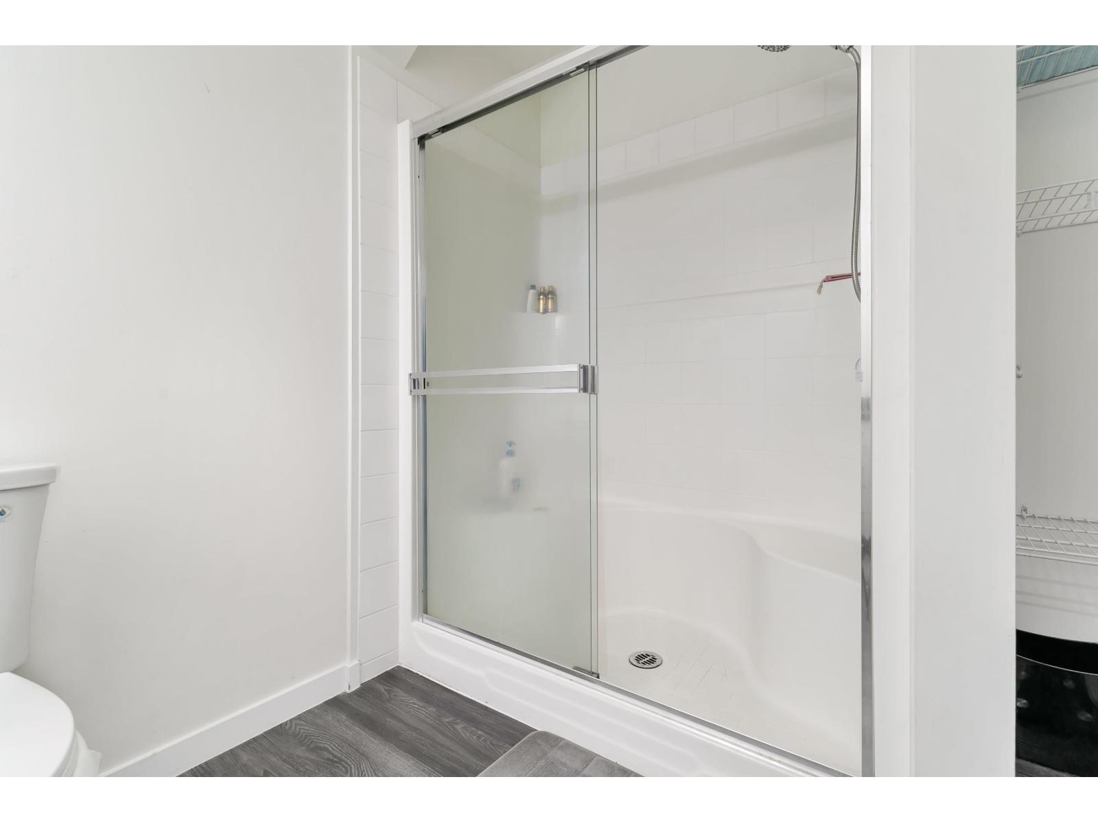 114 33485 SOUTH FRASER WAY, Abbotsford