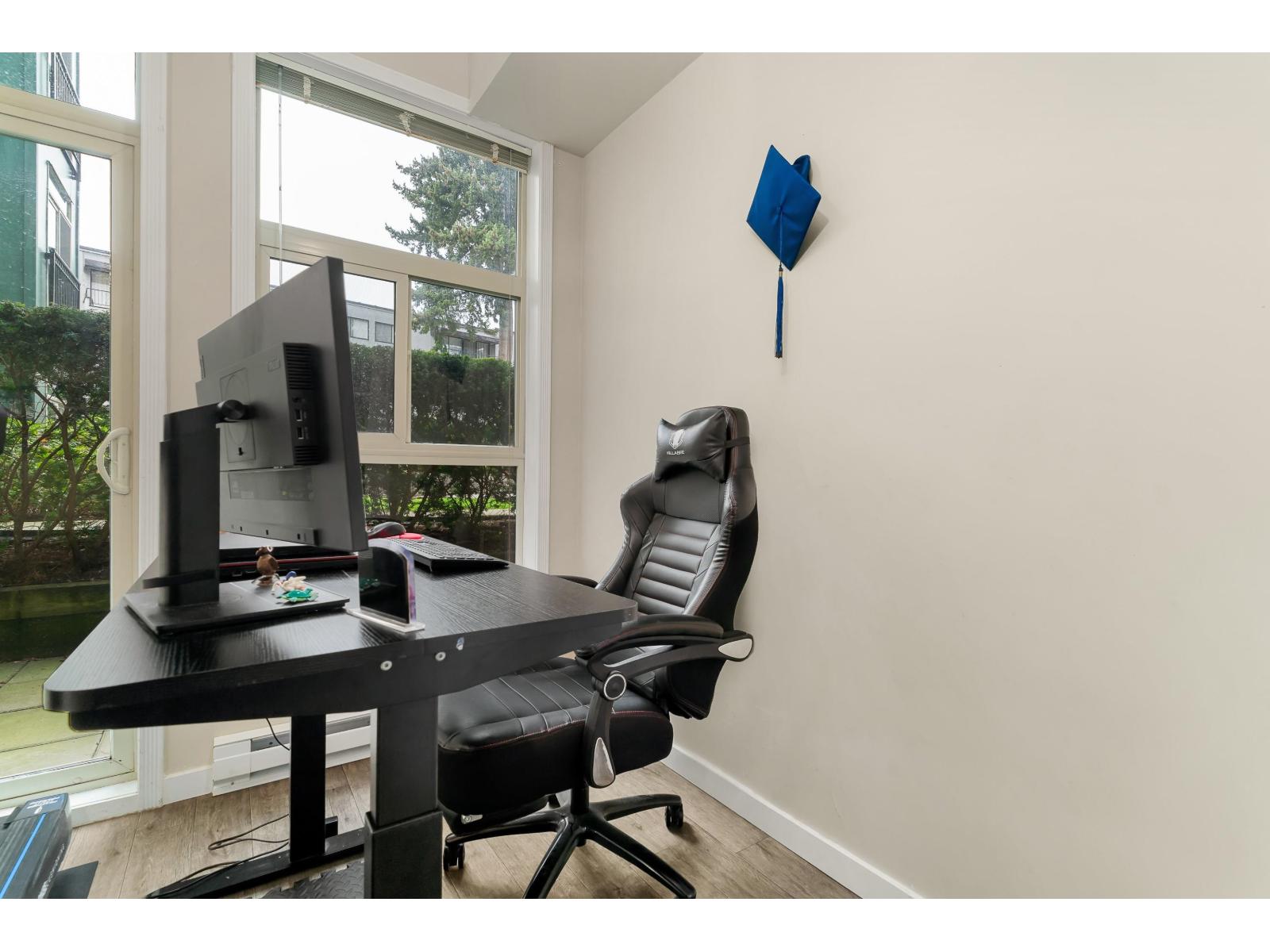 114 33485 SOUTH FRASER WAY, Abbotsford