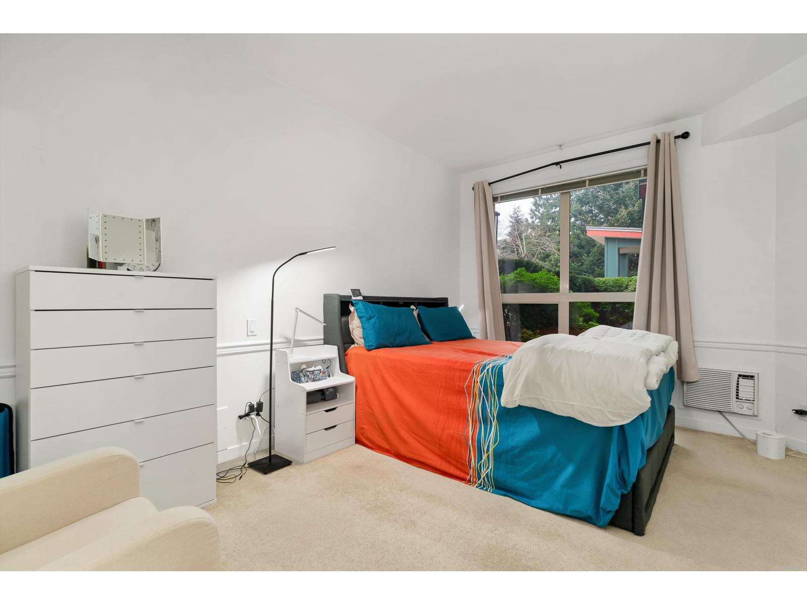 114 33485 SOUTH FRASER WAY, Abbotsford