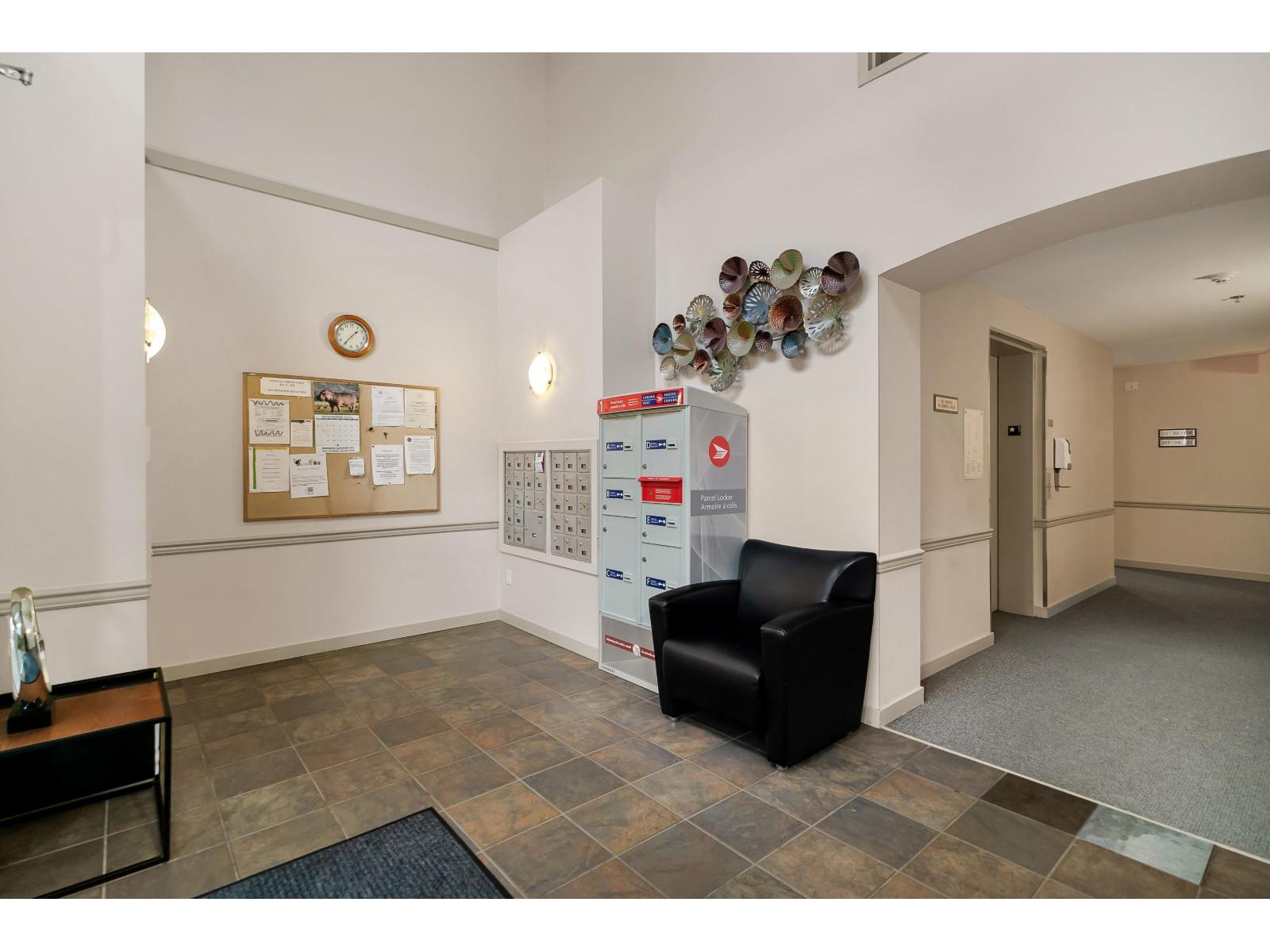 114 33485 SOUTH FRASER WAY, Abbotsford