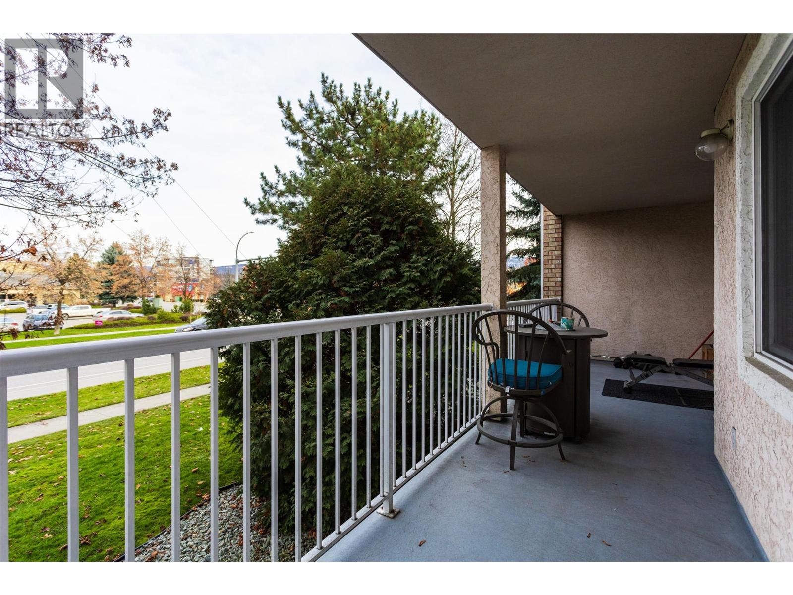 110 400 Sutton Crescent, Kelowna