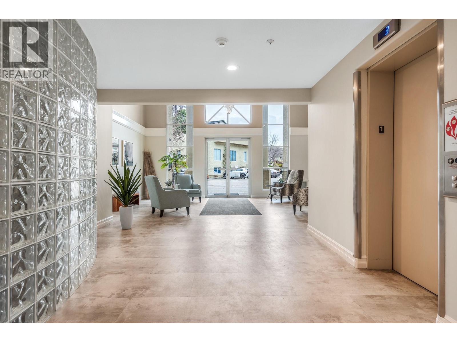 213 3300 Centennial Drive, Vernon