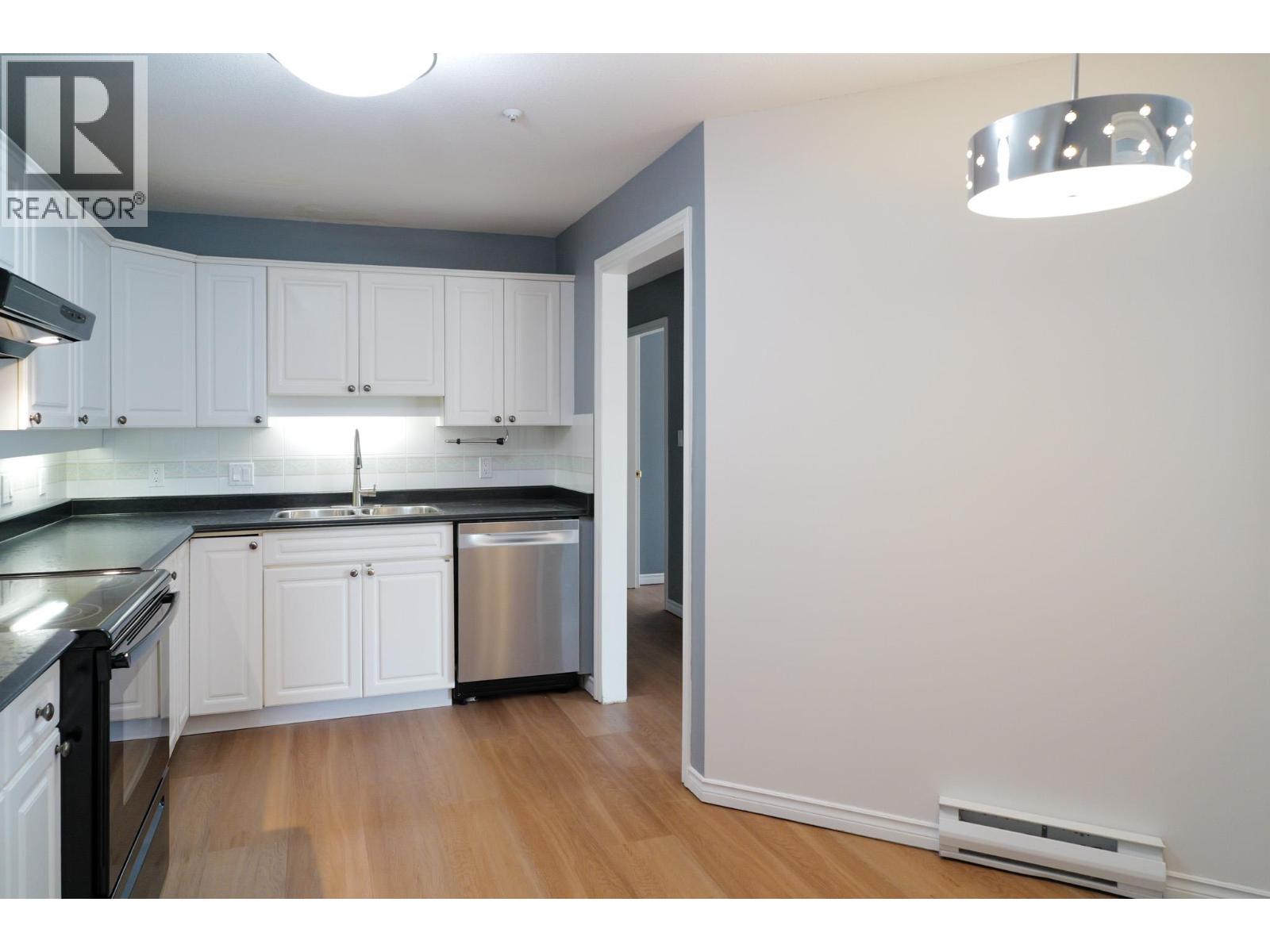 213 3300 Centennial Drive, Vernon