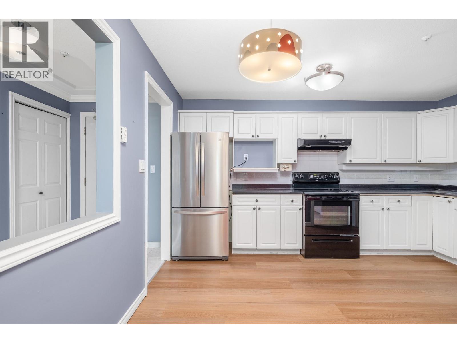 213 3300 Centennial Drive, Vernon