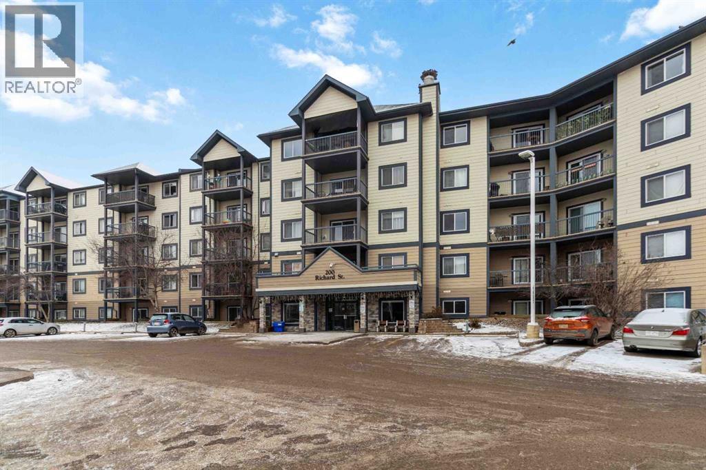 200 Richard Street, Fort McMurray