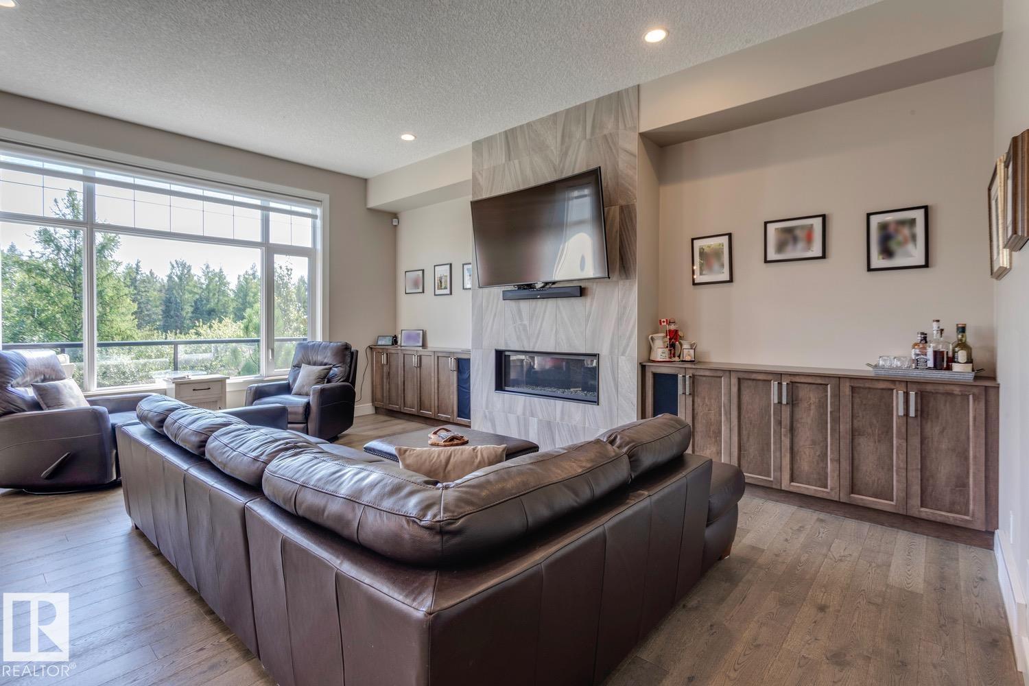 #19 20425 93 AV NW, Edmonton