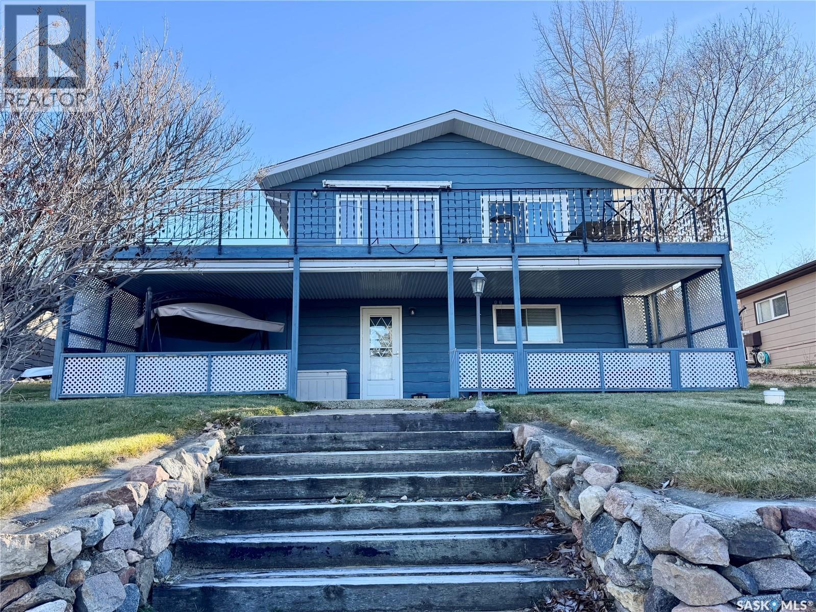69 Snedden CRESCENT - 1