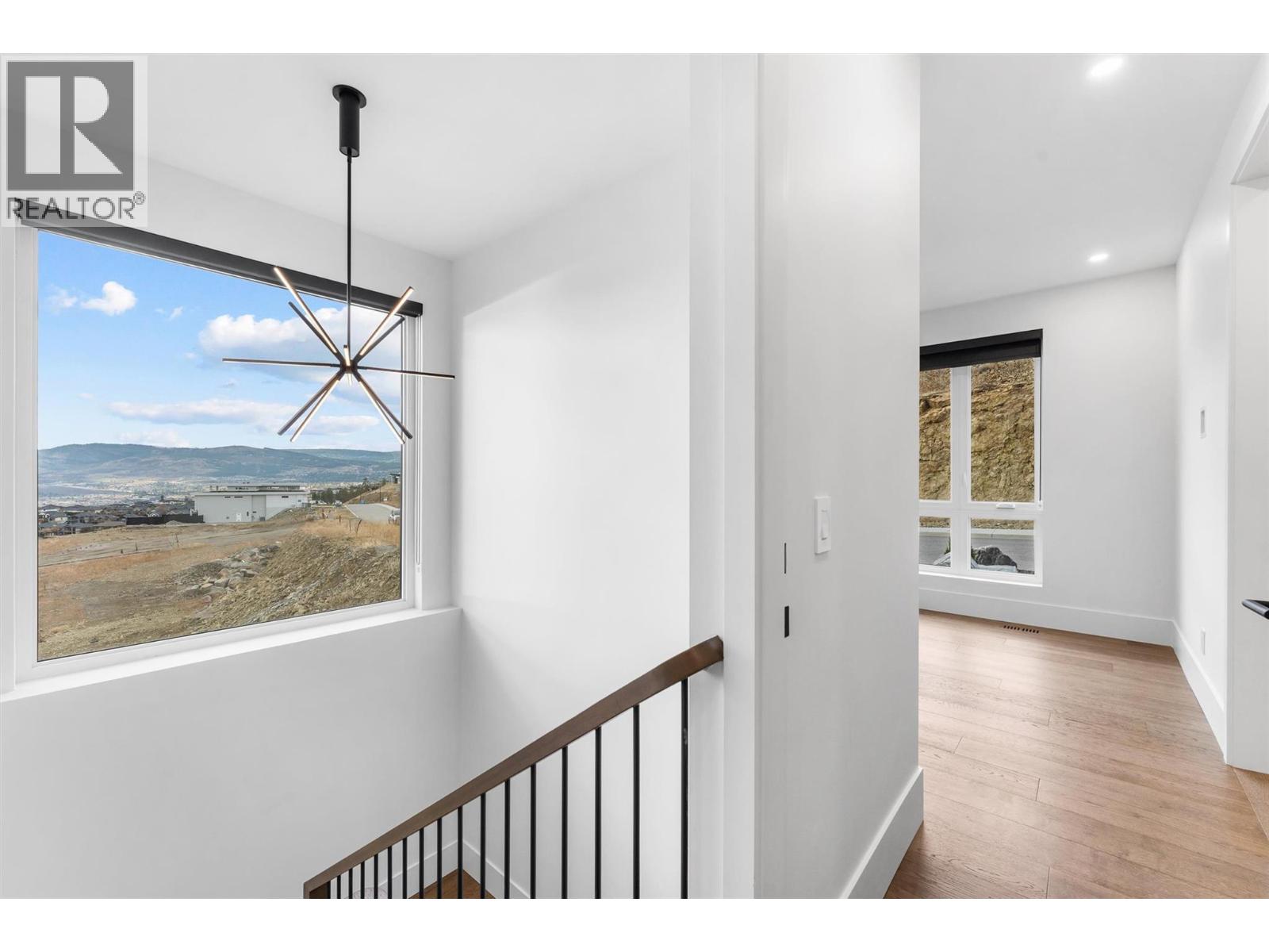  1363 Vineyard Drive, West Kelowna