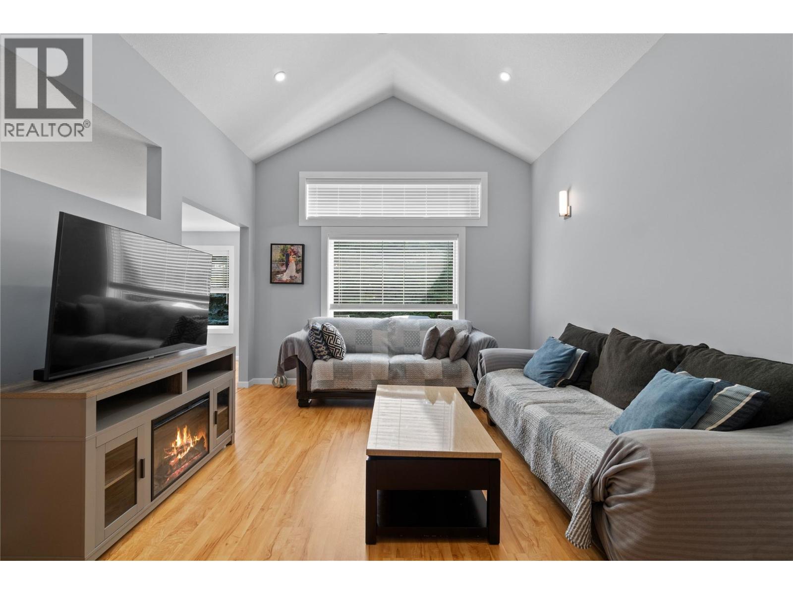 801 20 Street NE Unit# 27, Salmon Arm