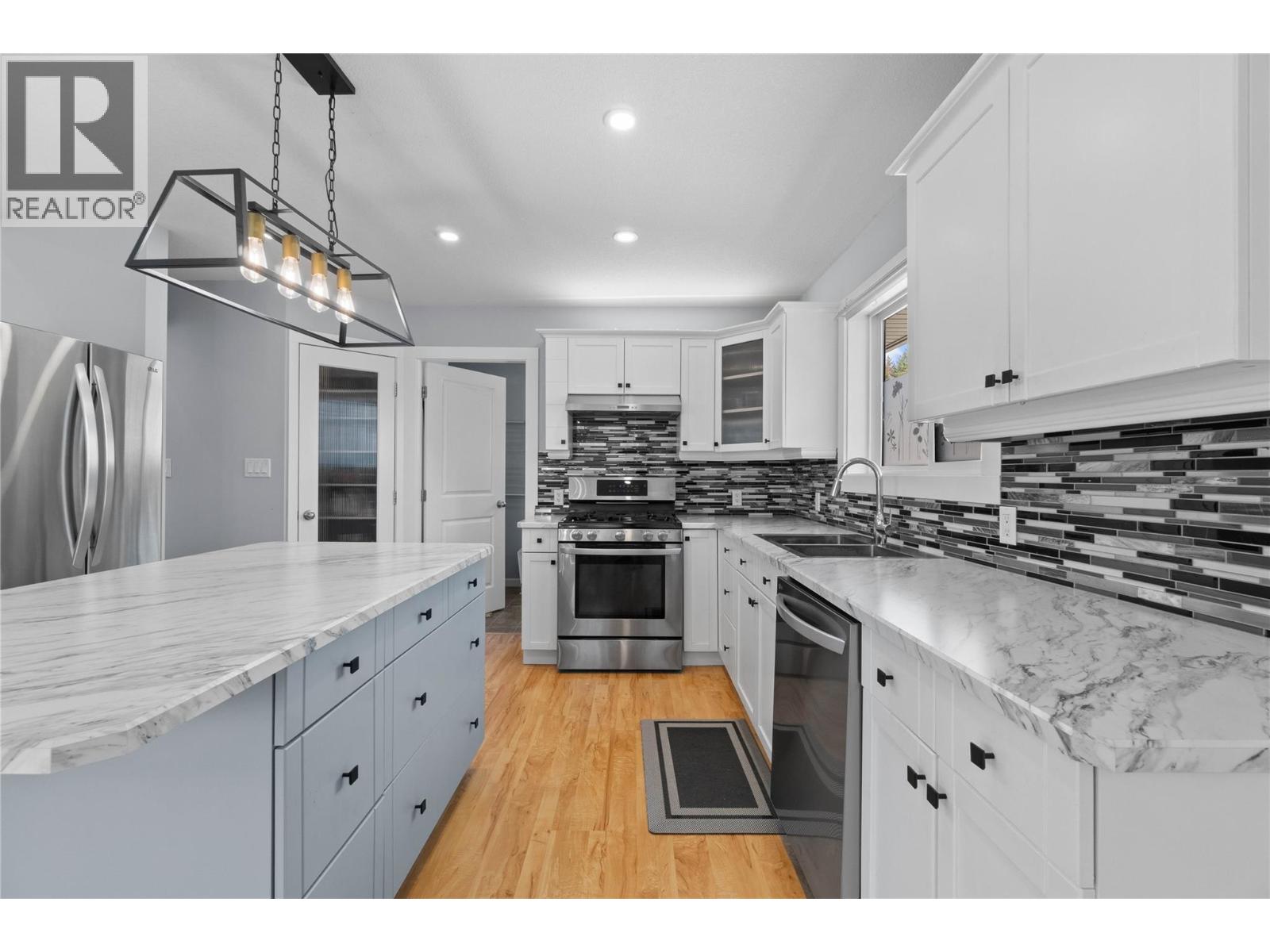 801 20 Street NE Unit# 27, Salmon Arm