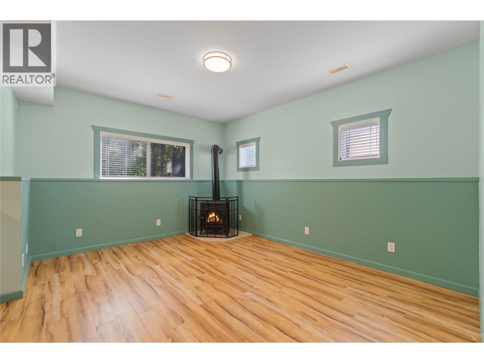 801 20 Street NE Unit# 27, Salmon Arm